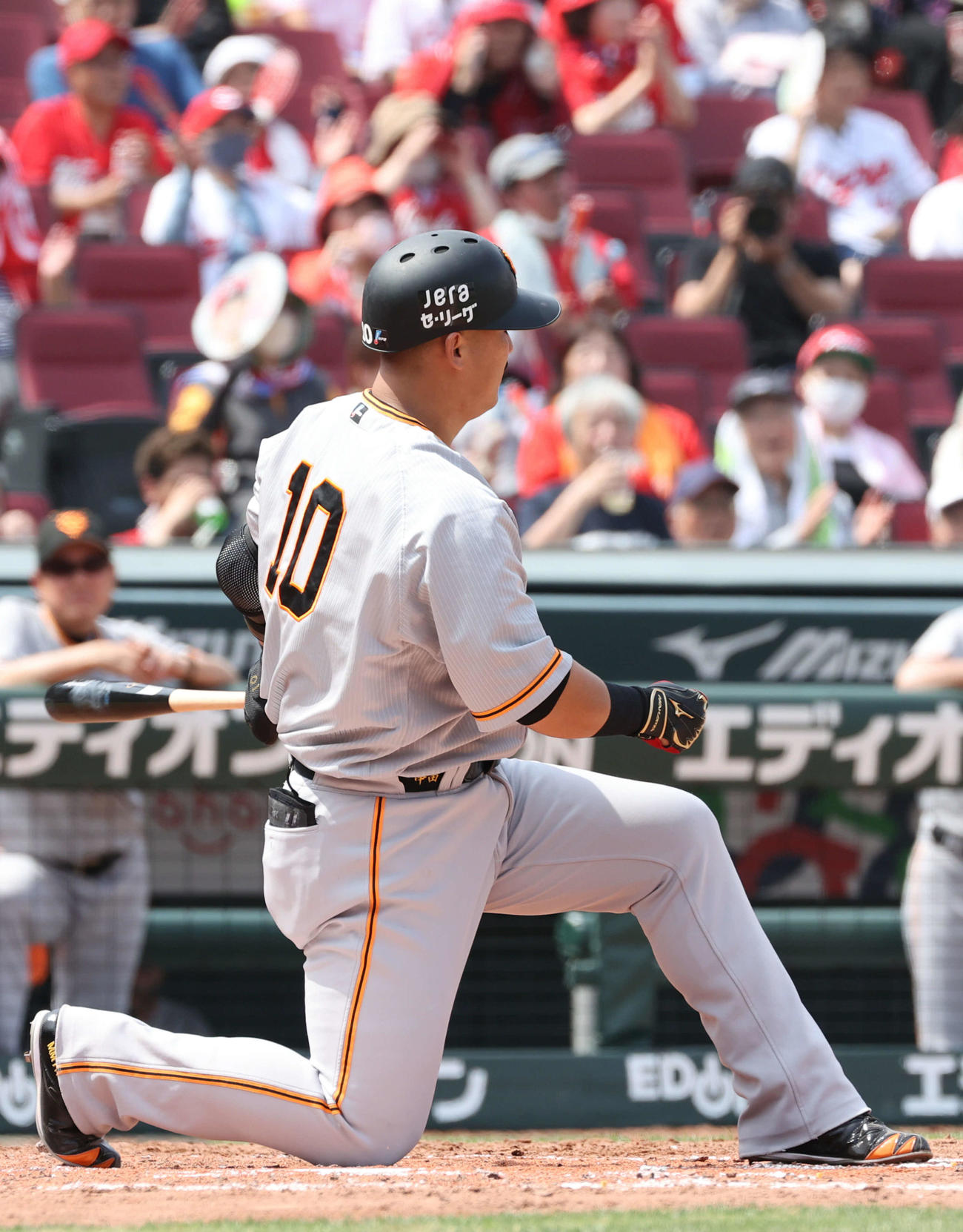 広島対巨人　4回表巨人1死二塁、中田翔は三振（撮影・加藤孝規）