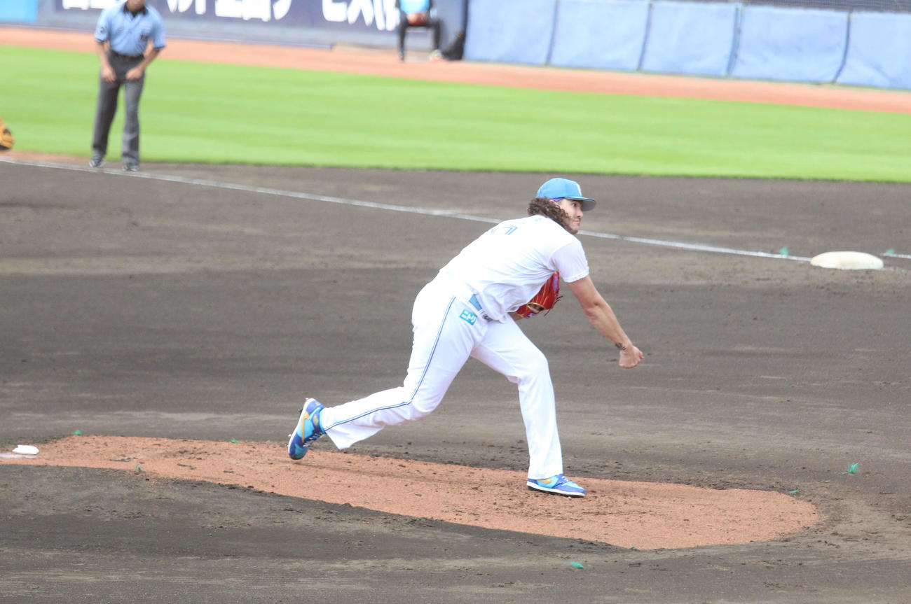 日本ハム対DeNA　故障から実戦復帰した日本ハムのポンセ（撮影・木下大輔）
