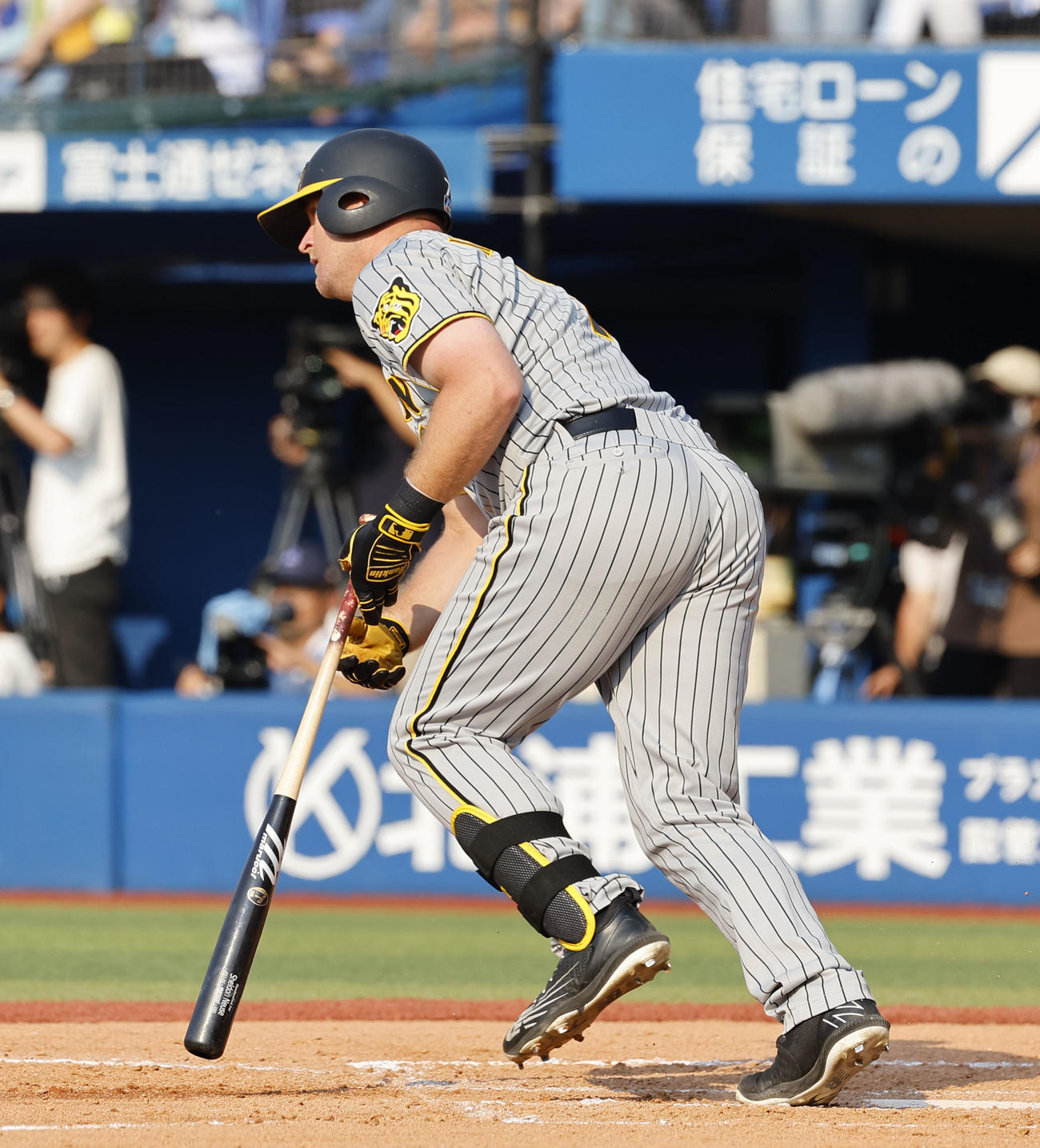 DeNA対阪神　7回表阪神無死、代打ノイジーが左前に安打を放つ（撮影・藤尾明華）