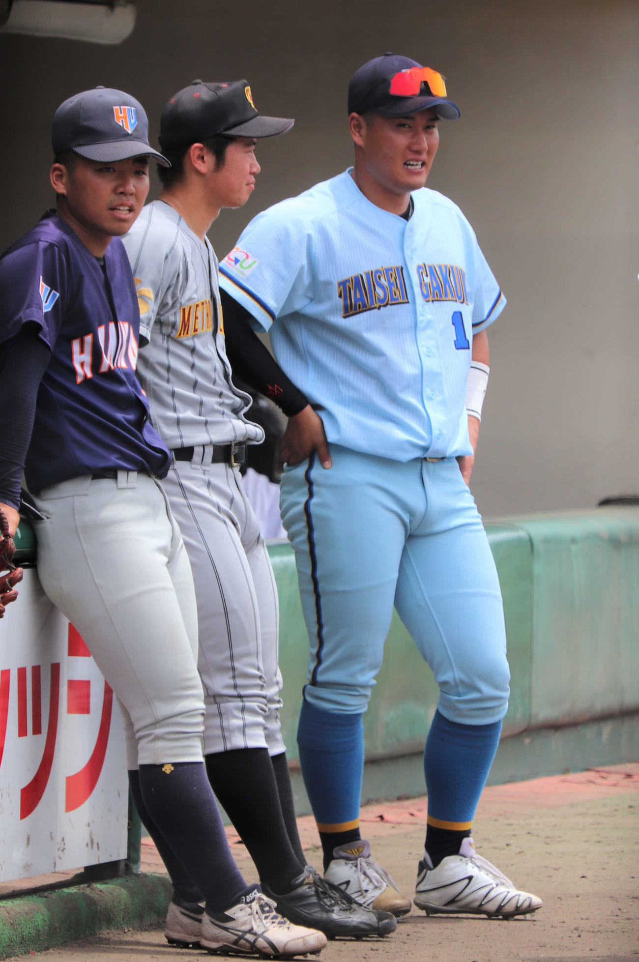近畿学生選抜対阪神大学選抜　近畿学生選抜の田中大聖（右＝撮影・中島麗）