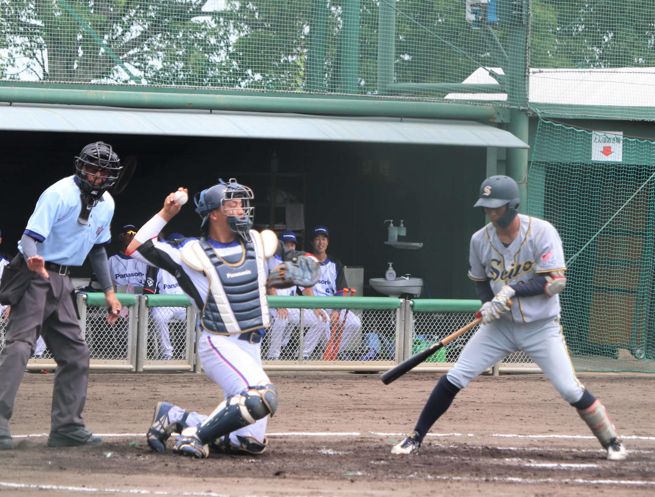 西濃運輸対パナソニック　5番捕手で出場した、久保田拓真選手（23＝関大）（撮影・中島麗）