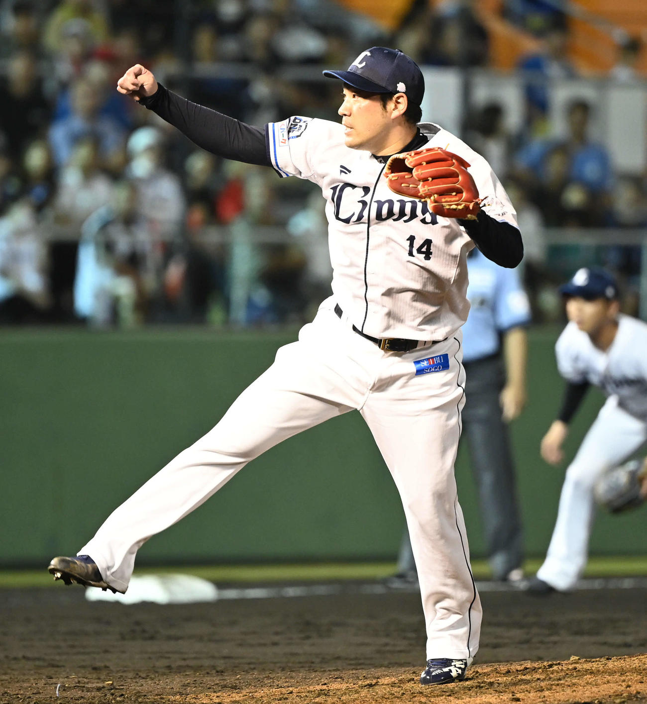 西武対日本ハム　12セーブ目をマークした西武増田（撮影・山崎安昭）