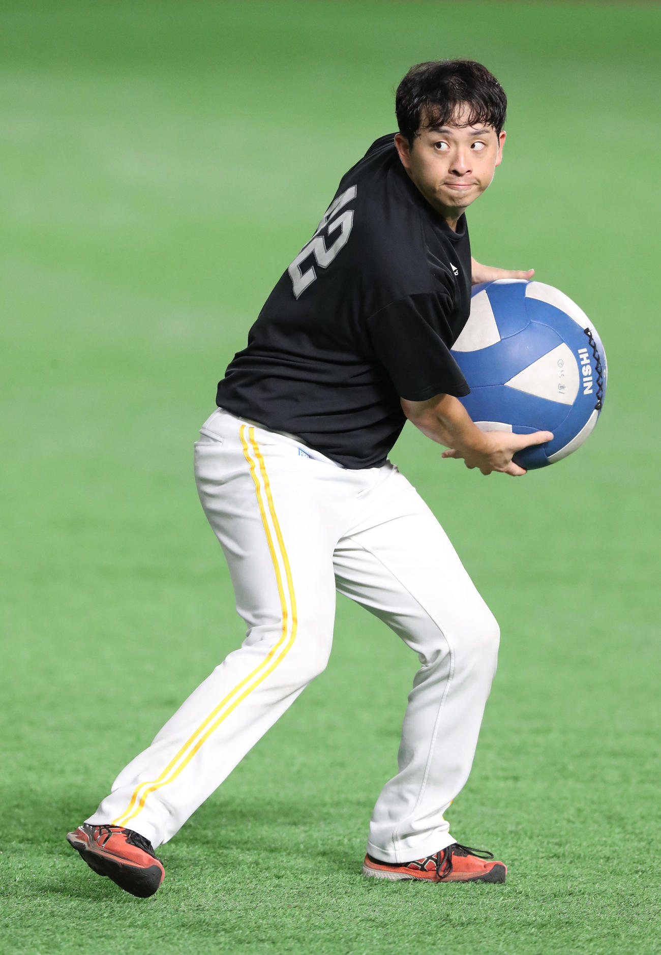 ソフトバンク大関友久（2023年6月27日撮影）