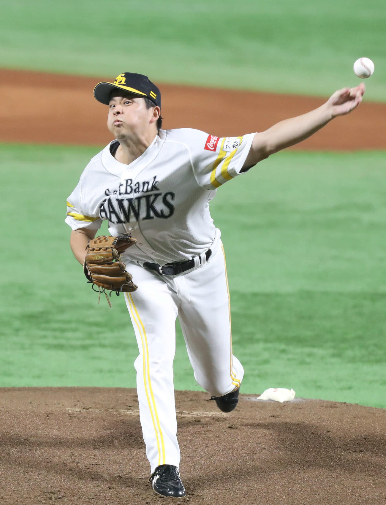 ソフトバンク対楽天　力投する先発の大関(撮影・冨田成美)