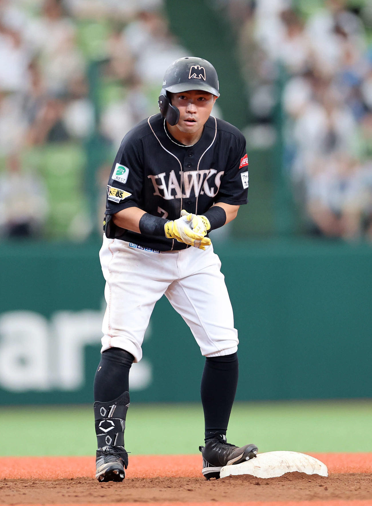 西武対ソフトバンク　9回表ソフトバンク1死一、三塁、中村晃は右越え適時二塁打を放つ（撮影・鈴木正人）