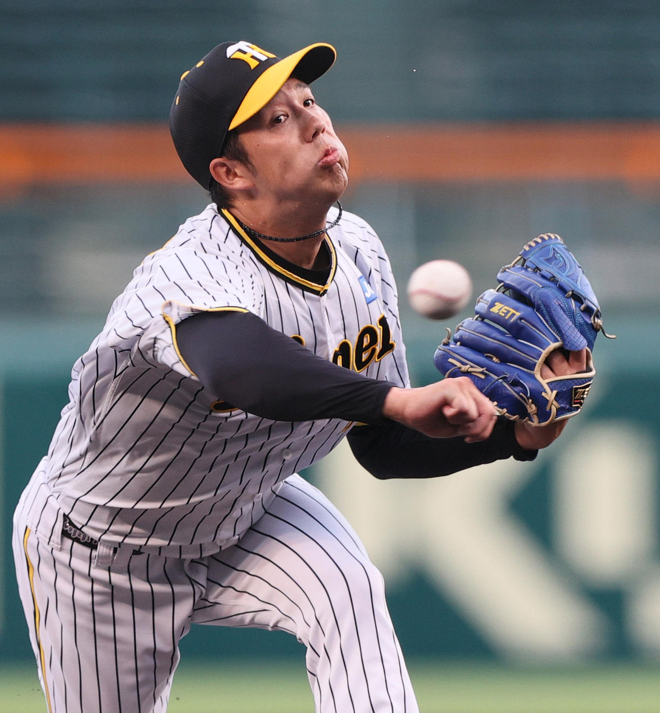 ウエスタン・リーグ阪神対オリックス　阪神先発の青柳（撮影・上山淳一）