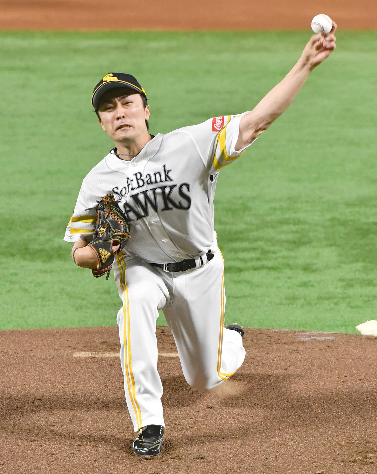 ソフトバンク対日本ハム　ソフトバンク先発の和田（撮影・岩下翔太）