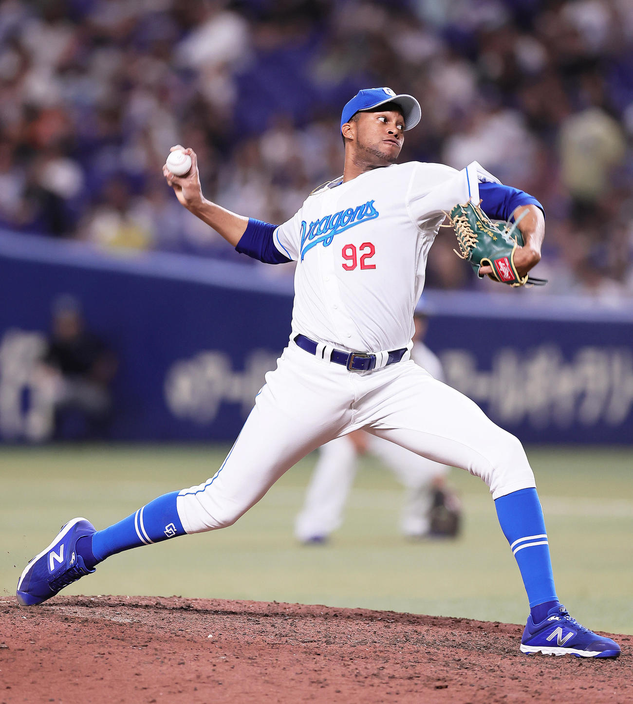 中日対巨人　9回から登板したR・マルティネス（撮影・足立雅史）