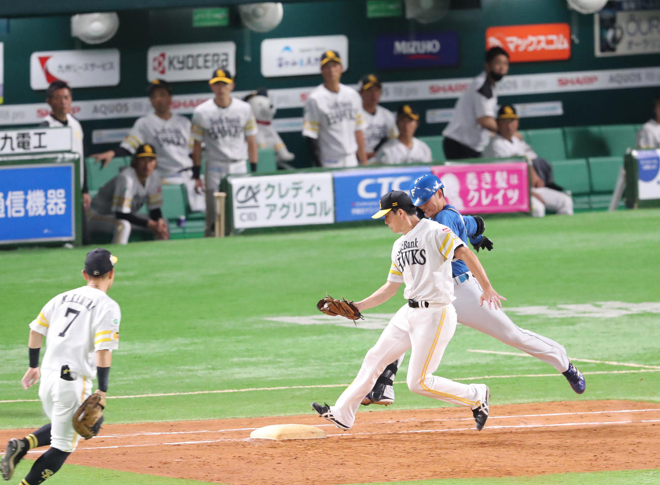 ソフトバンク対日本ハム　5回表日本ハム2死、大関は清宮を一ゴロに仕留める（撮影・梅根麻紀）