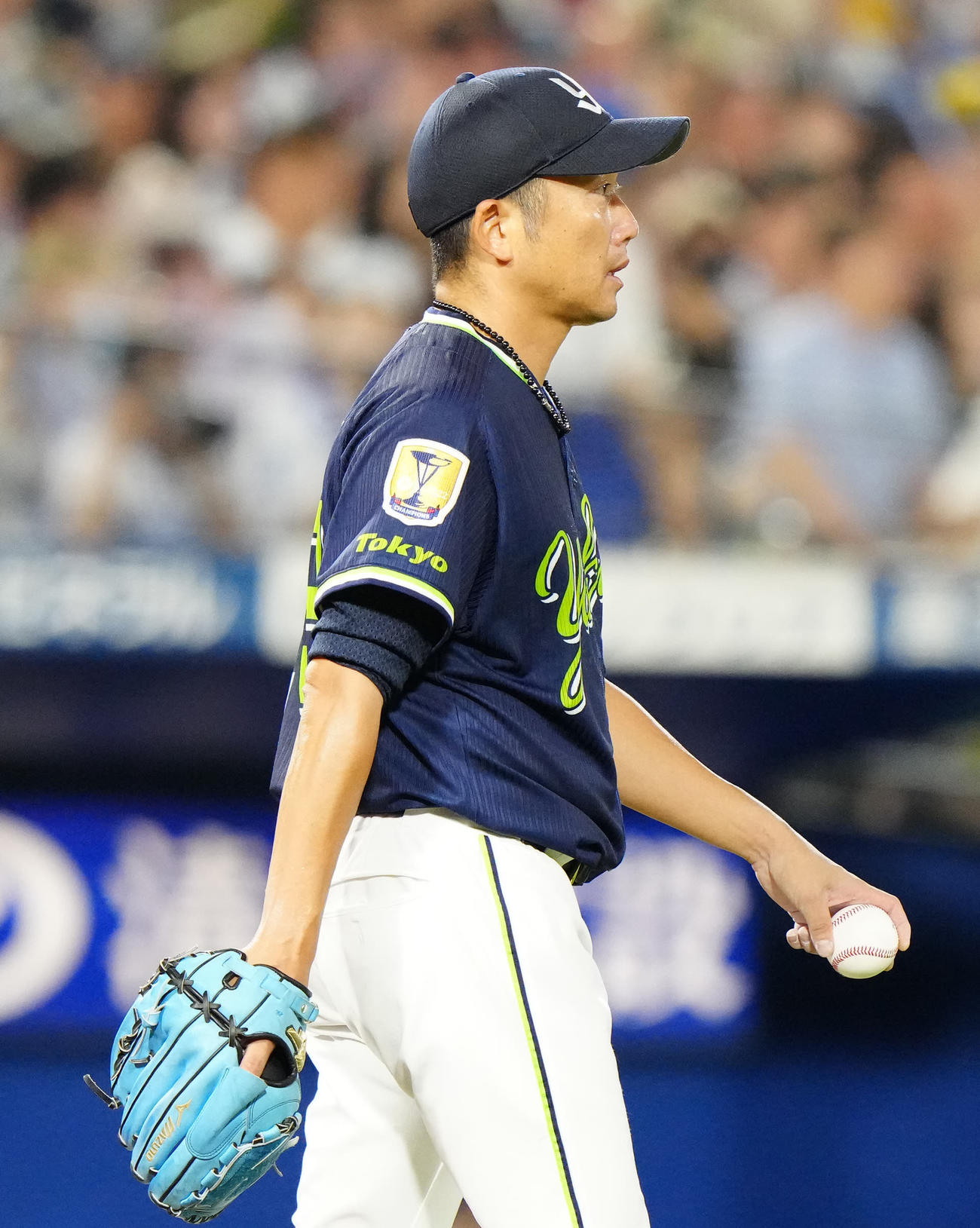 DeNA対ヤクルト　5回裏DeNA2死二、三塁、ソトに2点適時打を浴びた石川（撮影・江口和貴）