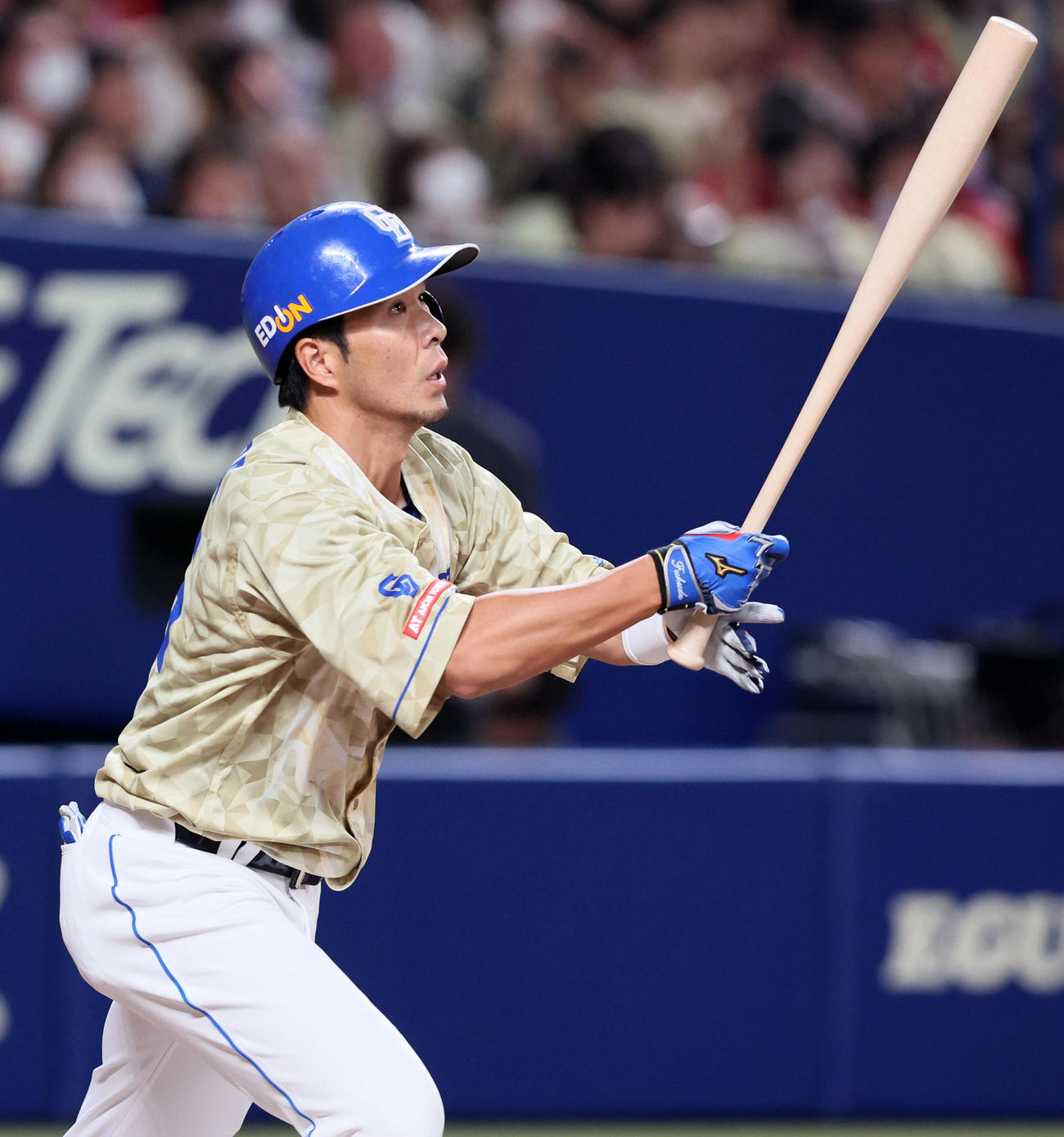 中日対広島　5回裏中日1死、代打福田は右越えソロ本塁打を放つ（撮影・加藤哉）