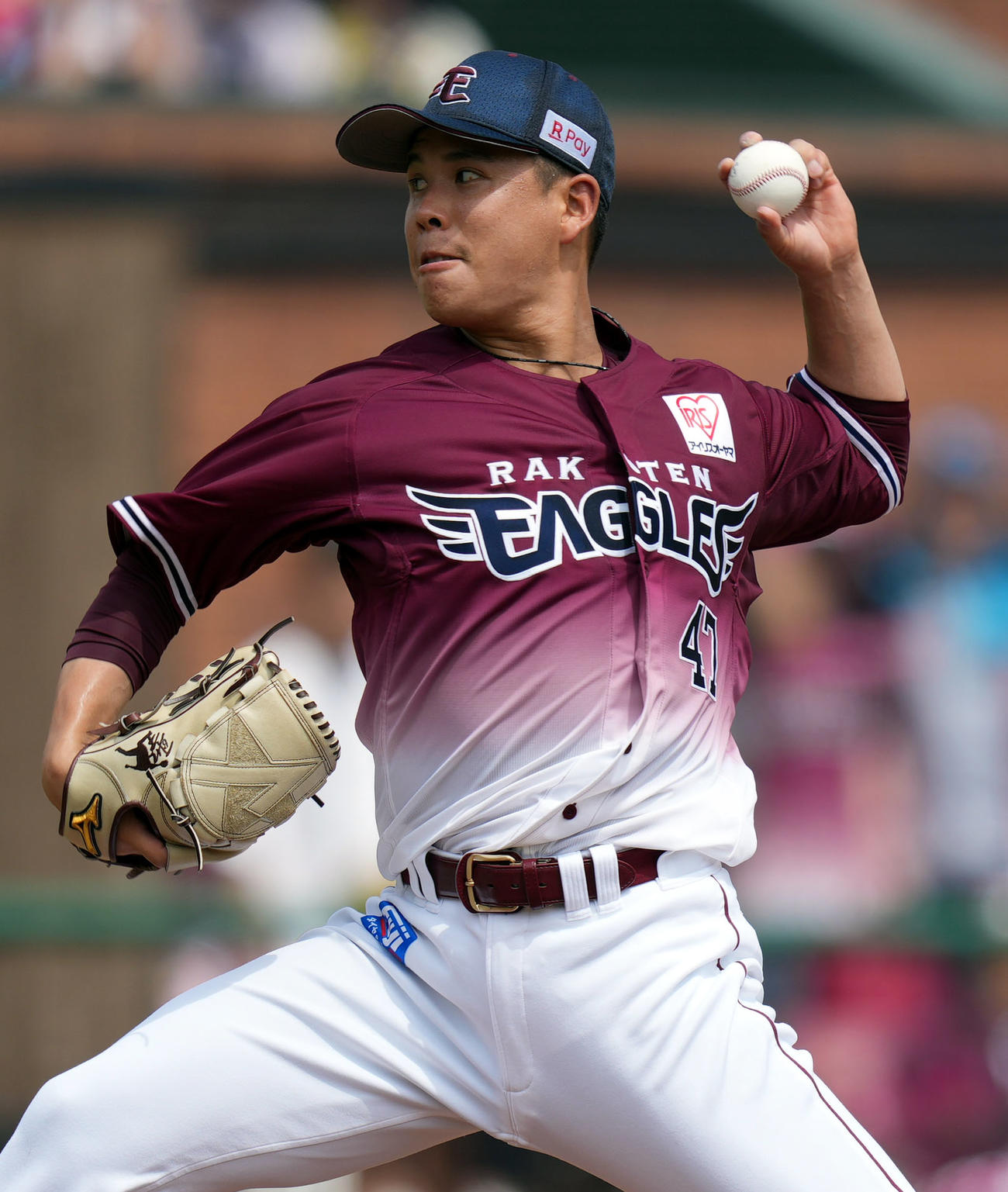 楽天対ソフトバンク　楽天先発の藤井（撮影・狩俣裕三）