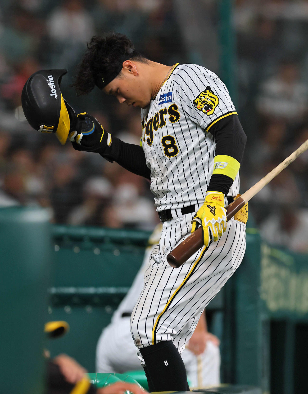 2023年7月9日、ヤクルト戦で阪神佐藤輝明は三振に倒れる