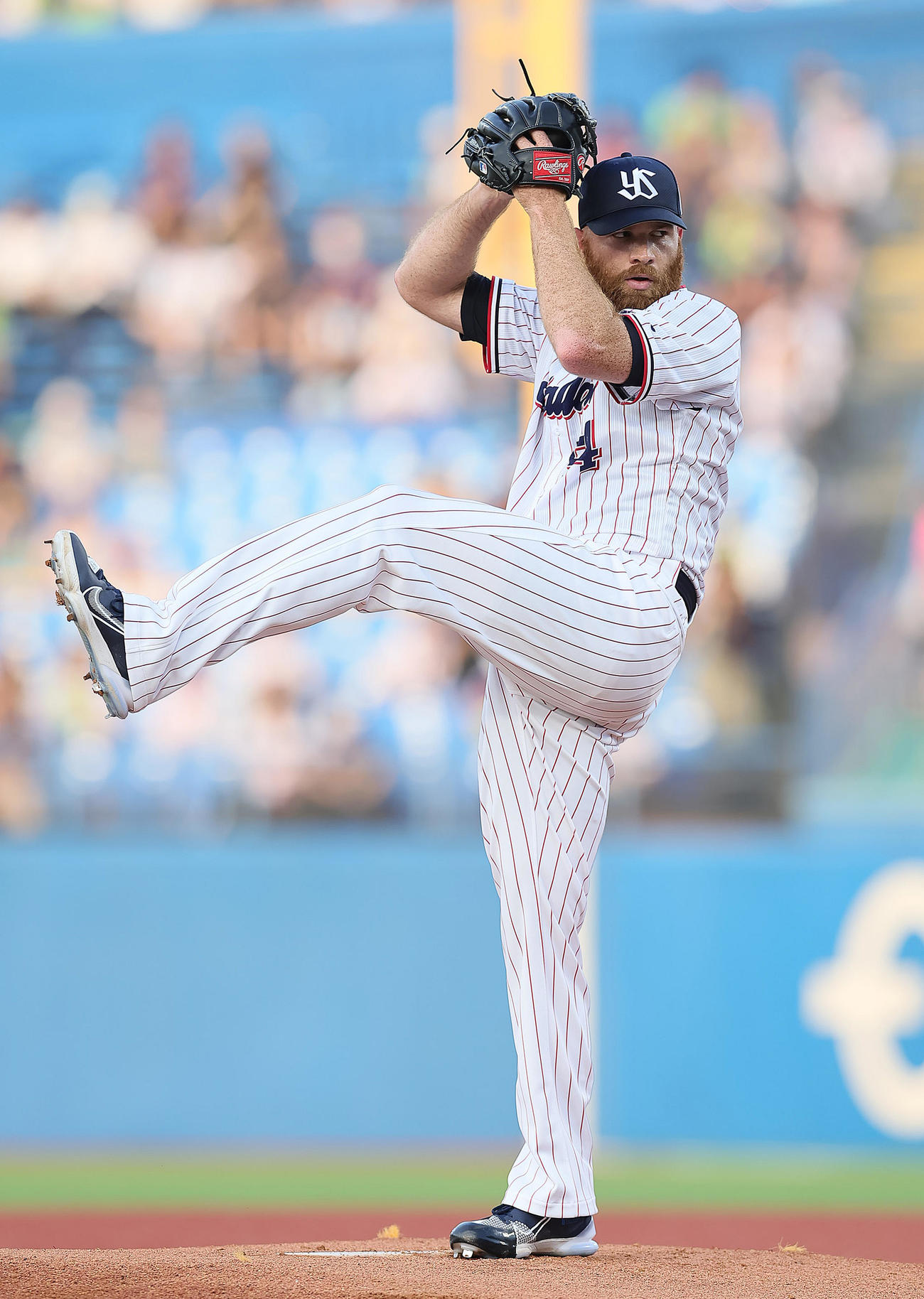 ヤクルト対中日　ヤクルト先発のサイスニード（撮影・足立雅史）