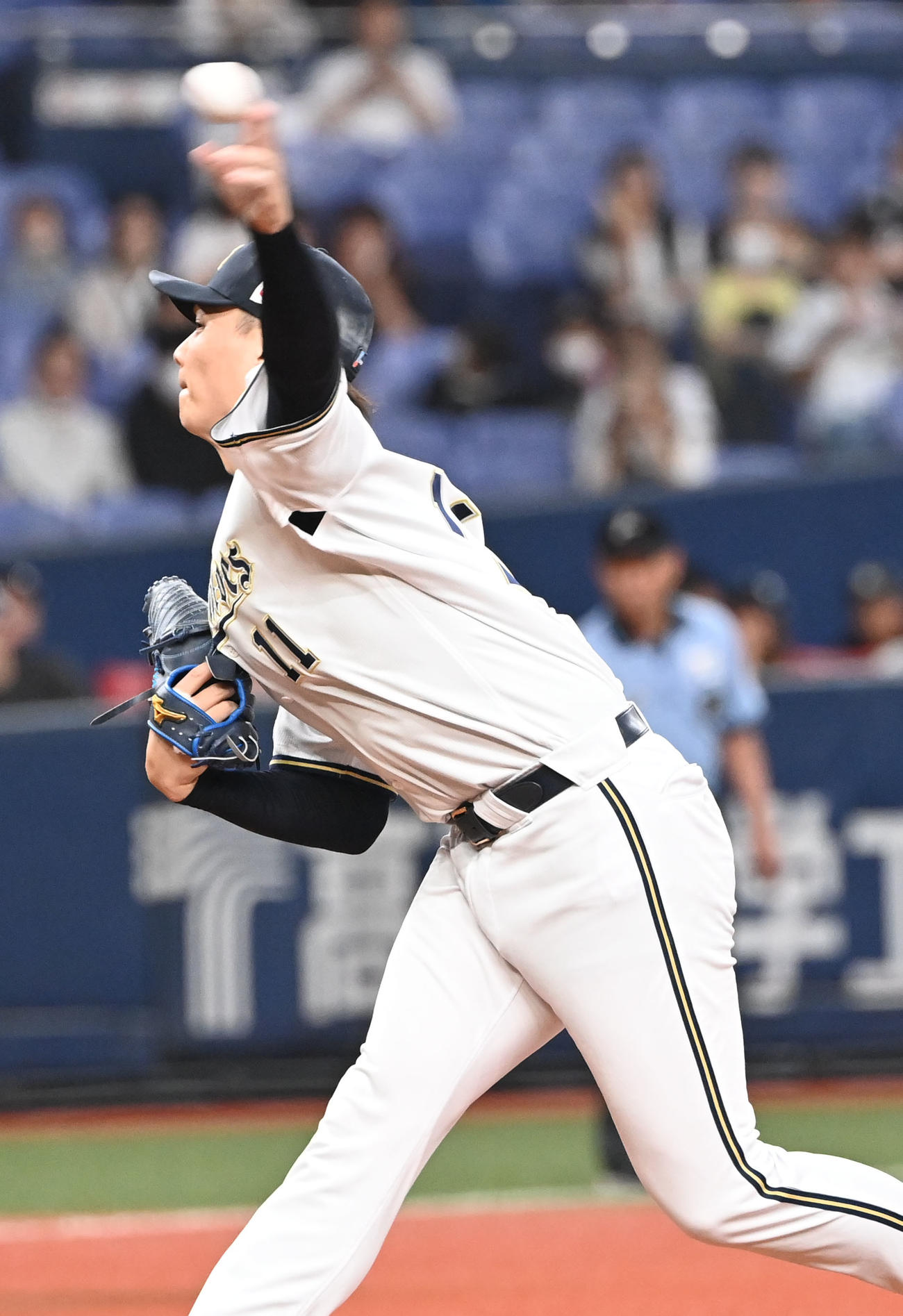 オリックス対ロッテ　先発するオリックス山崎福（撮影・和賀正仁）