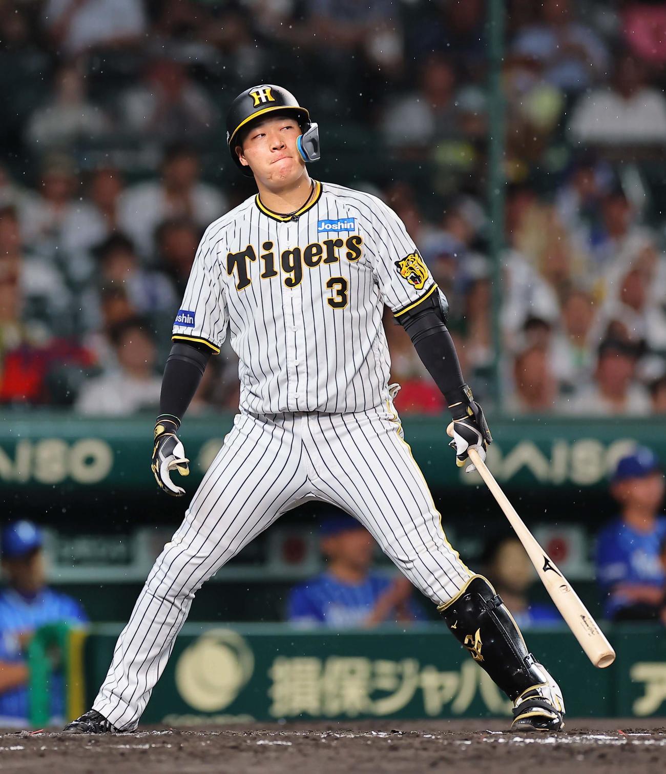 阪神対DeNA 4回裏阪神無死二塁、大山は見逃し三振に倒れる（撮影・上田博志）