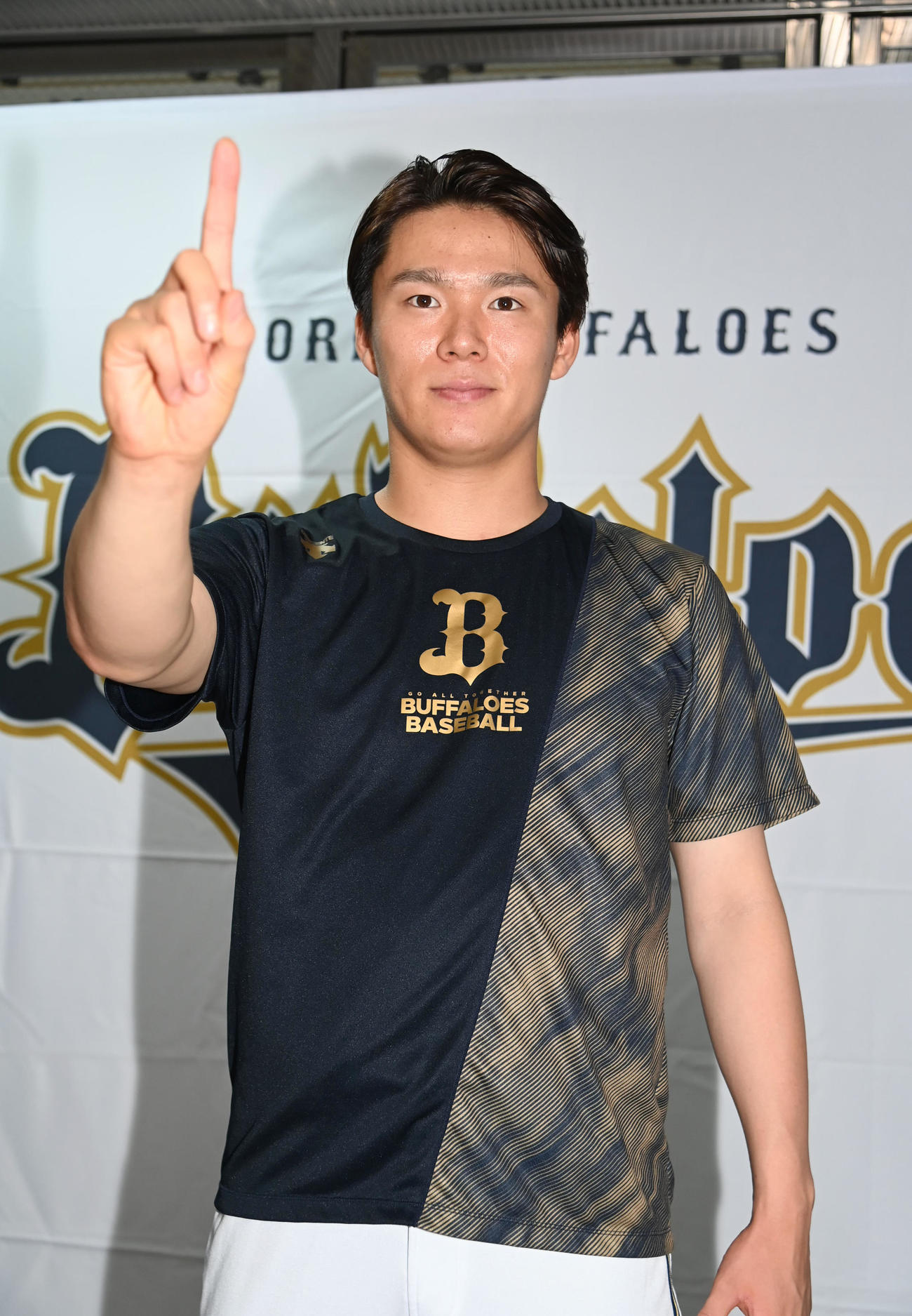 プラスワン投票で選ばれたオリックス山本（撮影・石井愛子）