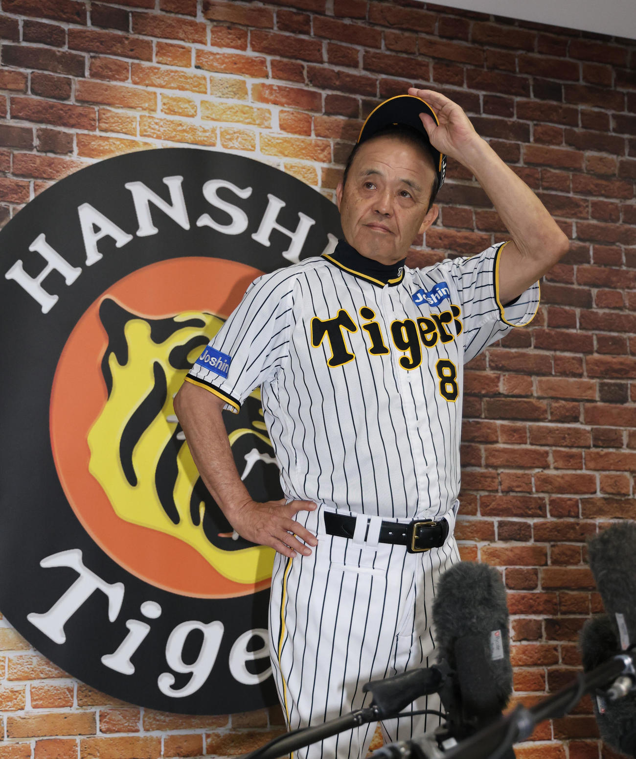 阪神対中日　シーズン前半戦の総括をする阪神岡田監督（撮影・藤尾明華）