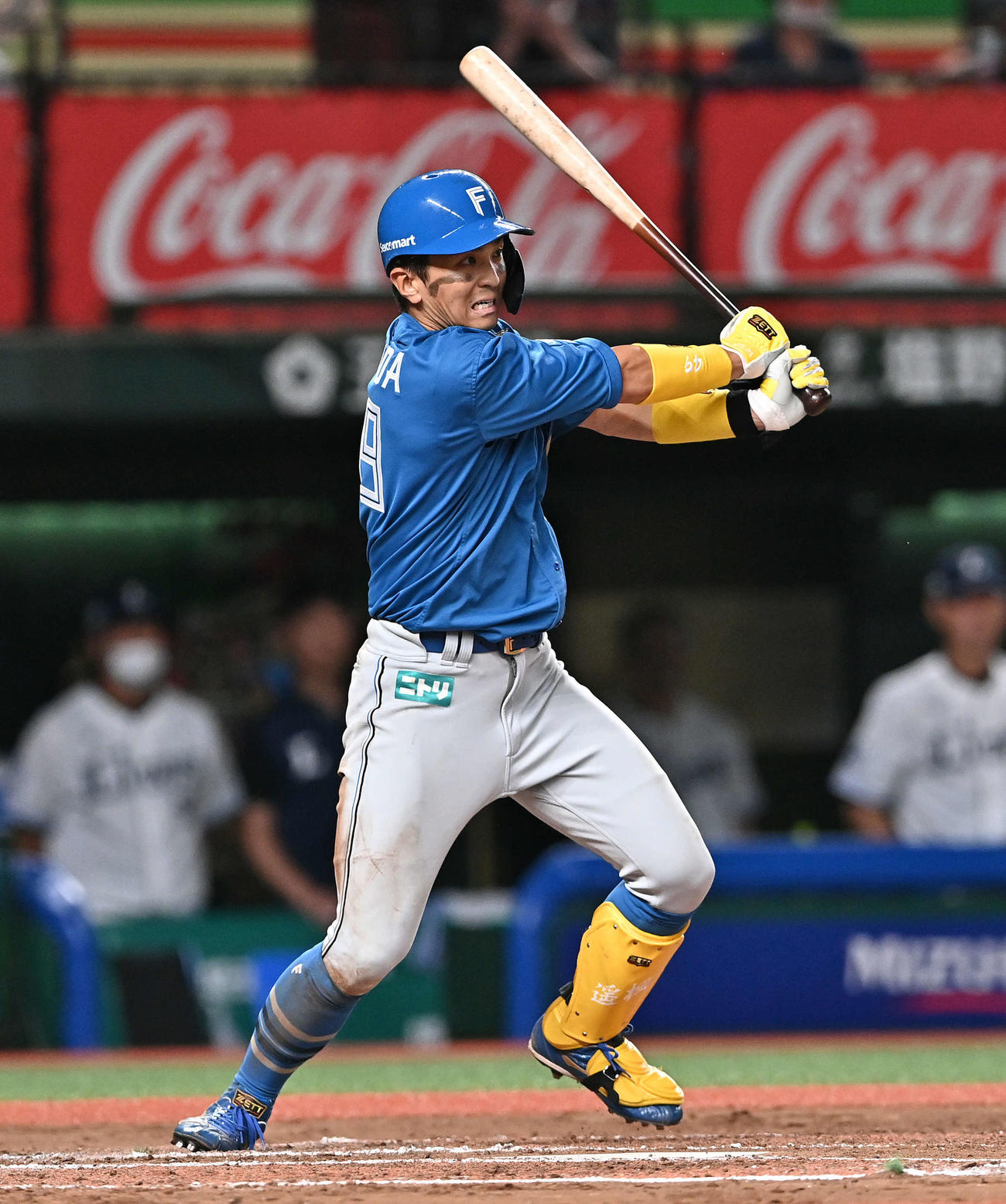 西武対日本ハム　7回表日本ハム無死一塁、山田は右前打を放つ（撮影・滝沢徹郎）