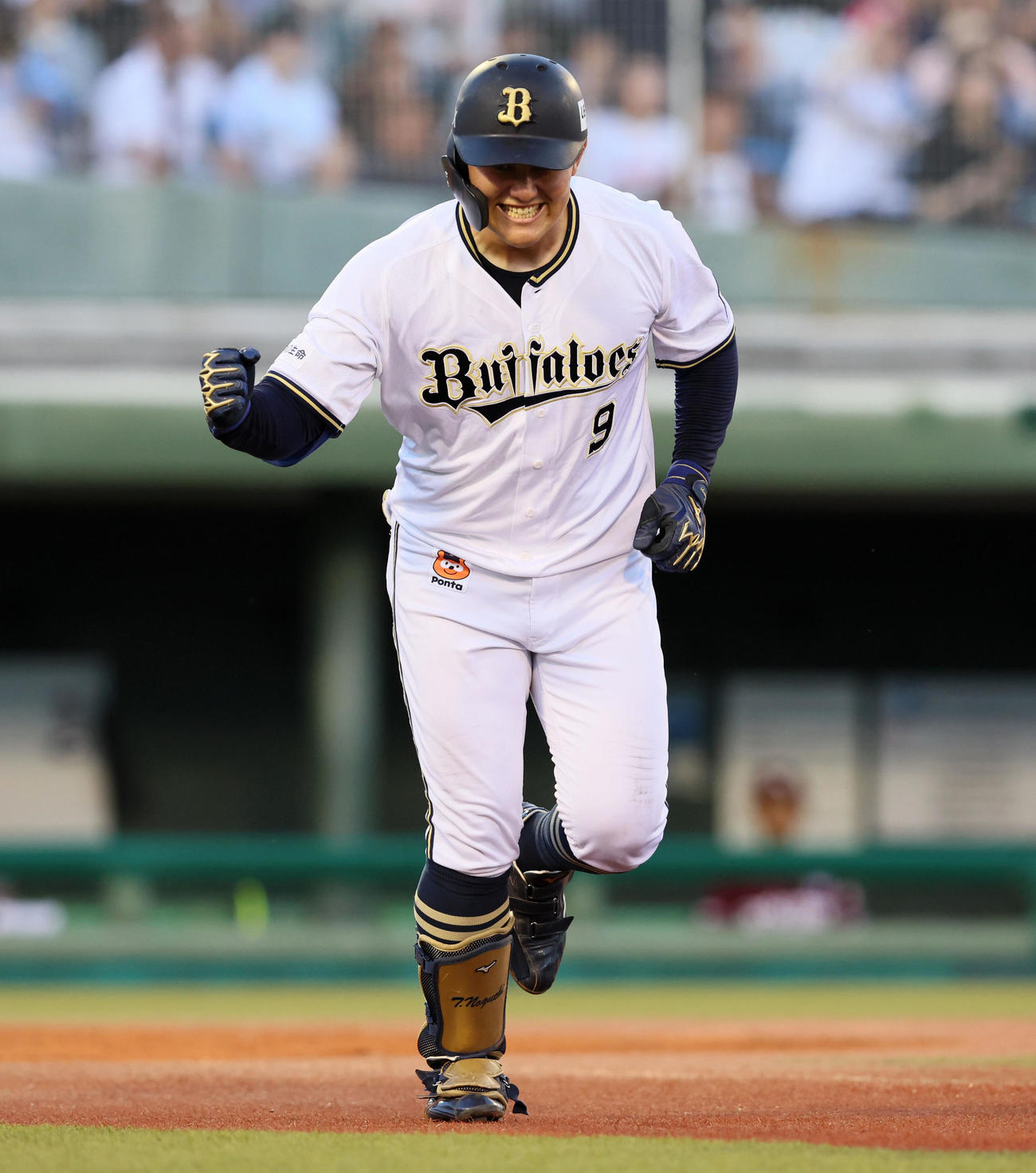 全ウ対全イ　3回裏全ウ2死、野口は右越えソロ本塁打を放つ（撮影・加藤哉）