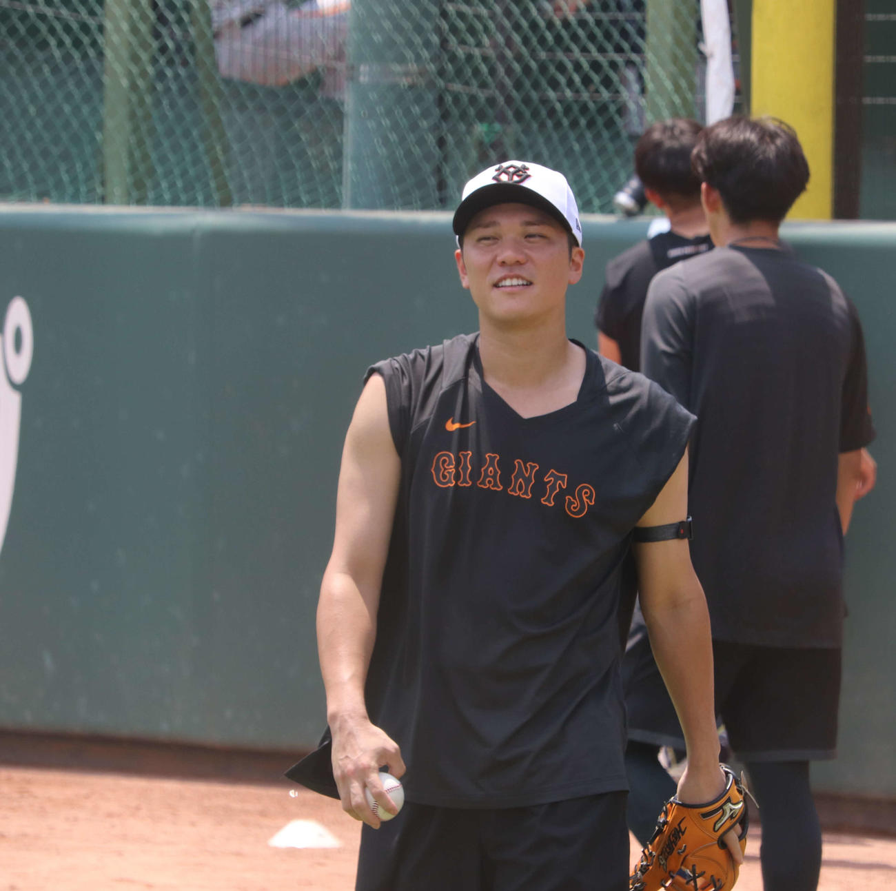 ジャイアンツ球場で汗を流す巨人坂本（撮影・小早川宗一郎）