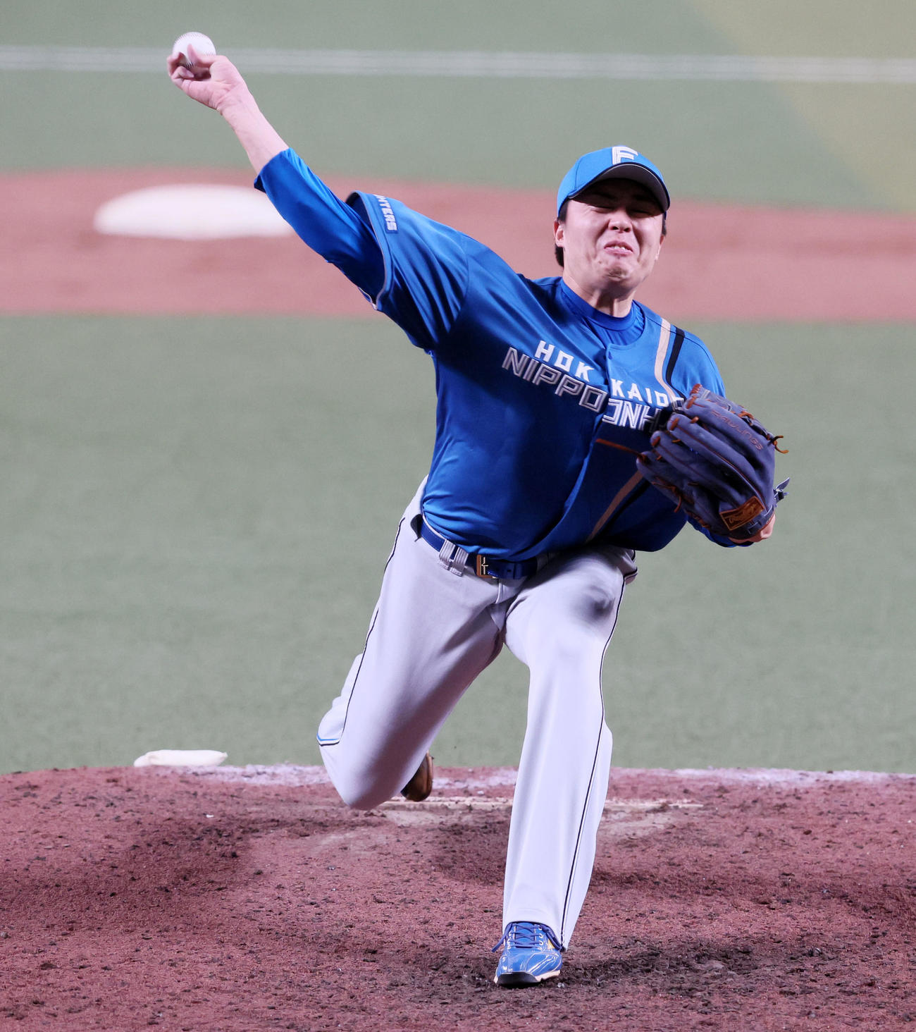 全セ対全パ　7回裏、全パ7番手で登板する田中正（撮影・加藤哉）