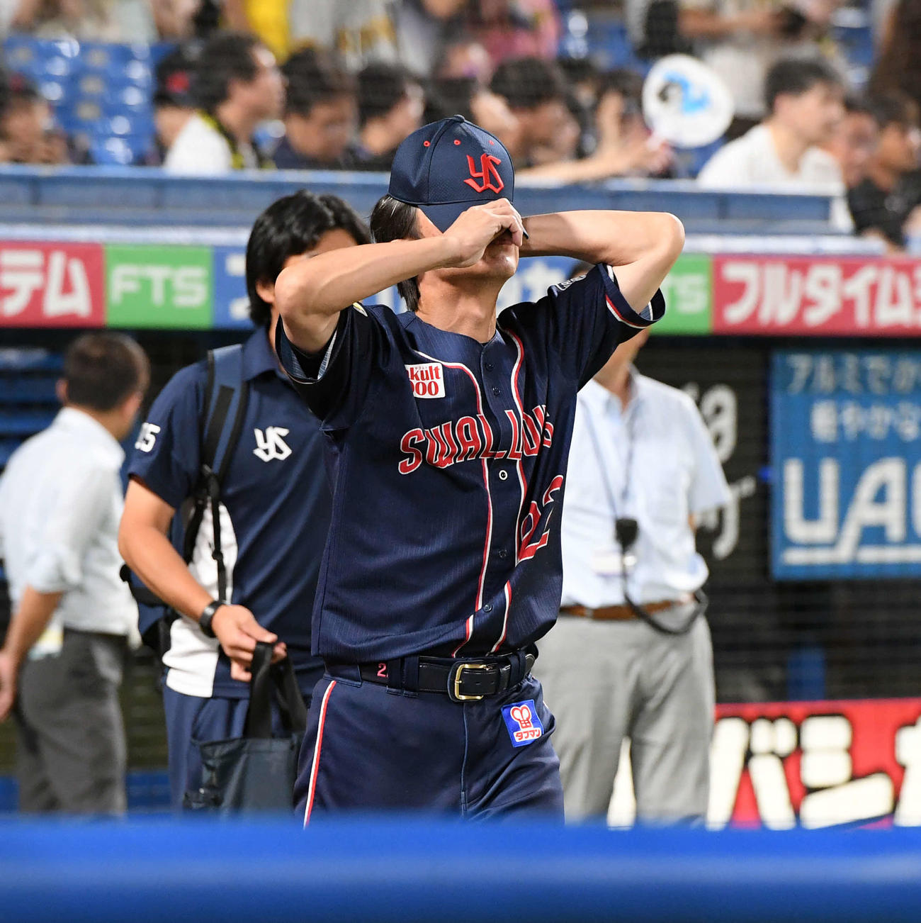 ヤクルト対阪神　阪神に逆転負けを喫したヤクルトヤクルト高津監督（撮影・たえ見朱実）