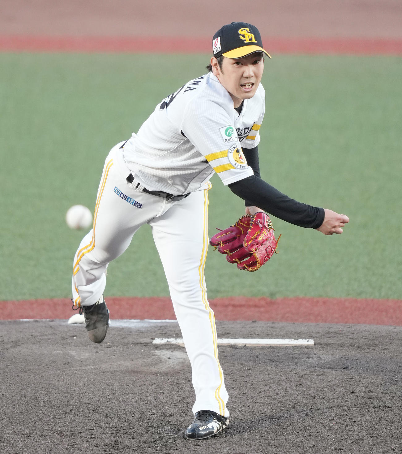 ロッテ対ソフトバンク　先発し力投するソフトバンク石川（撮影・鈴木みどり）