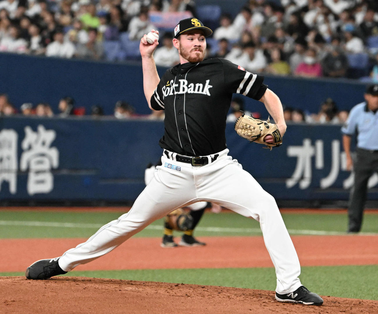 オリックス対ソフトバンク　ソフトバンク先発のスチュワートは6回を1失点に抑え、初勝利を挙げる（撮影・石井愛子）