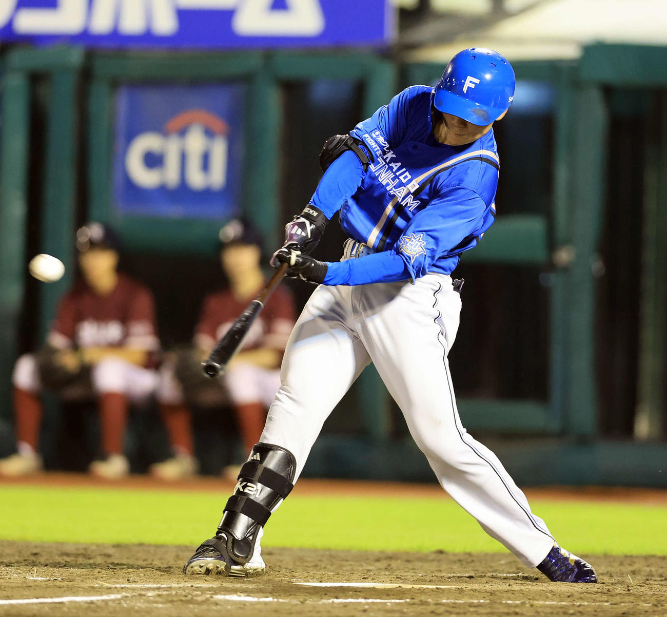 楽天対日本ハム　5回表日本ハム2死三塁、清宮は中越え適時三塁打を放つ（撮影・浅見桂子）