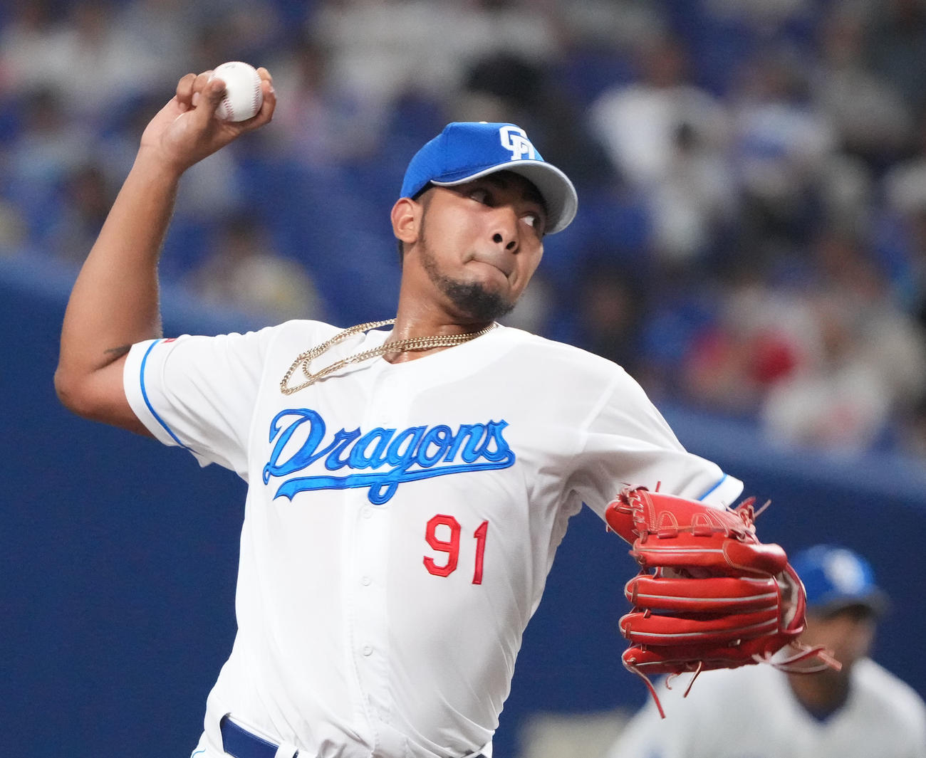 中日対DeNA　力投する中日先発のメヒア（撮影・森本幸一）
