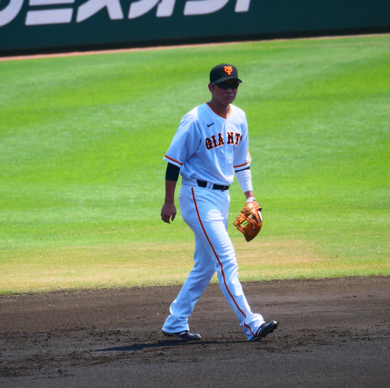 イースタン・リーグ、巨人対西武　遊撃守備に就く巨人坂本（撮影・上田悠太）