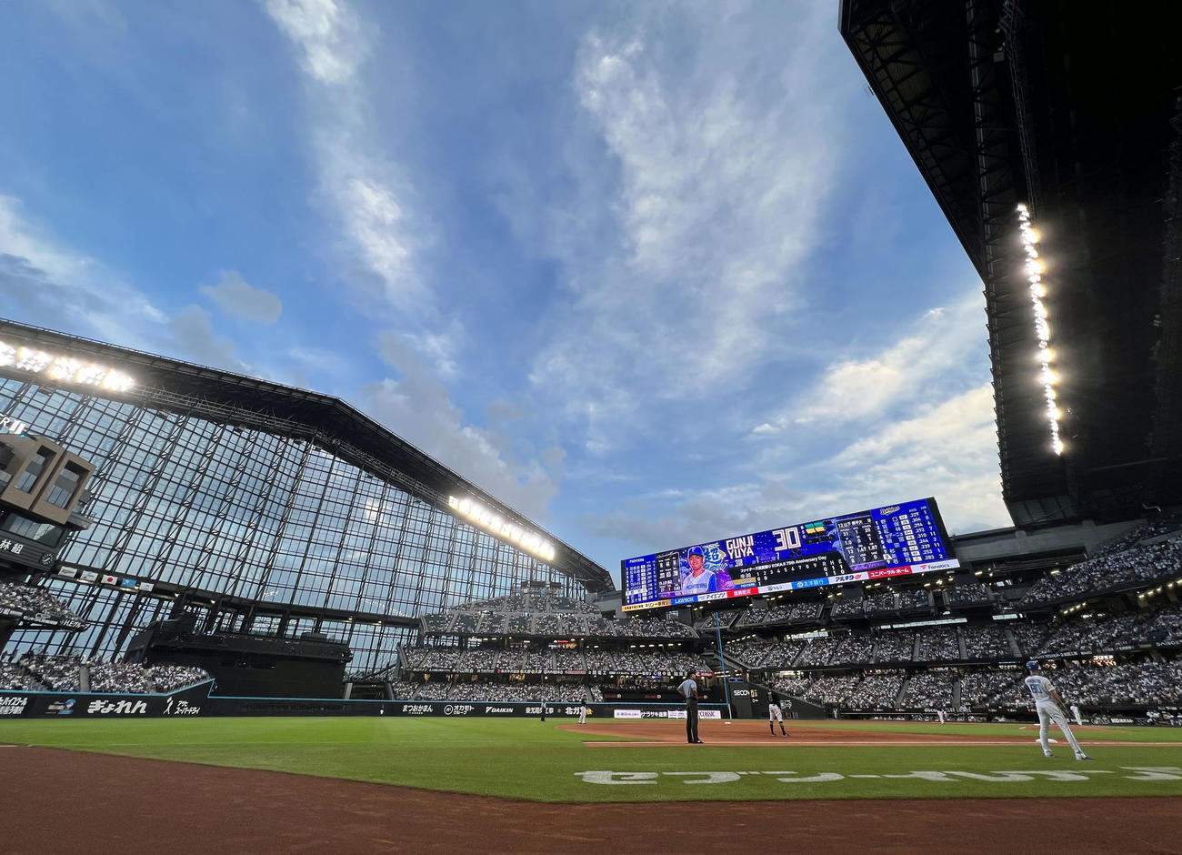 日本ハム対オリックス　「ファーストオープンルーフナイター」が行われるエスコンフィールド北海道（撮影・佐藤翔太）