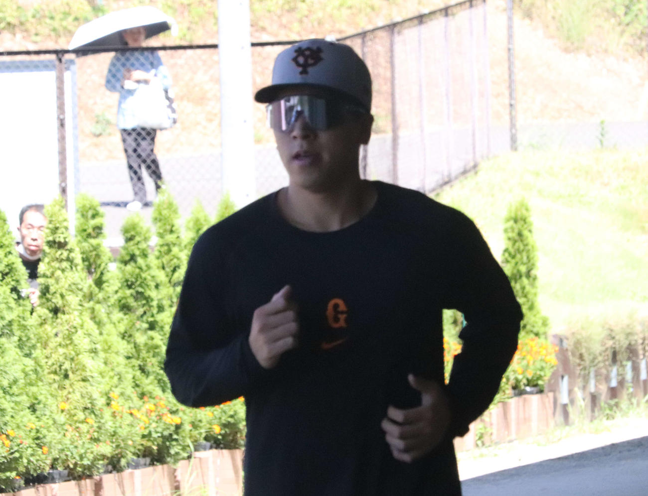ジャイアンツ球場で汗を流した巨人大勢（撮影・小早川宗一郎）