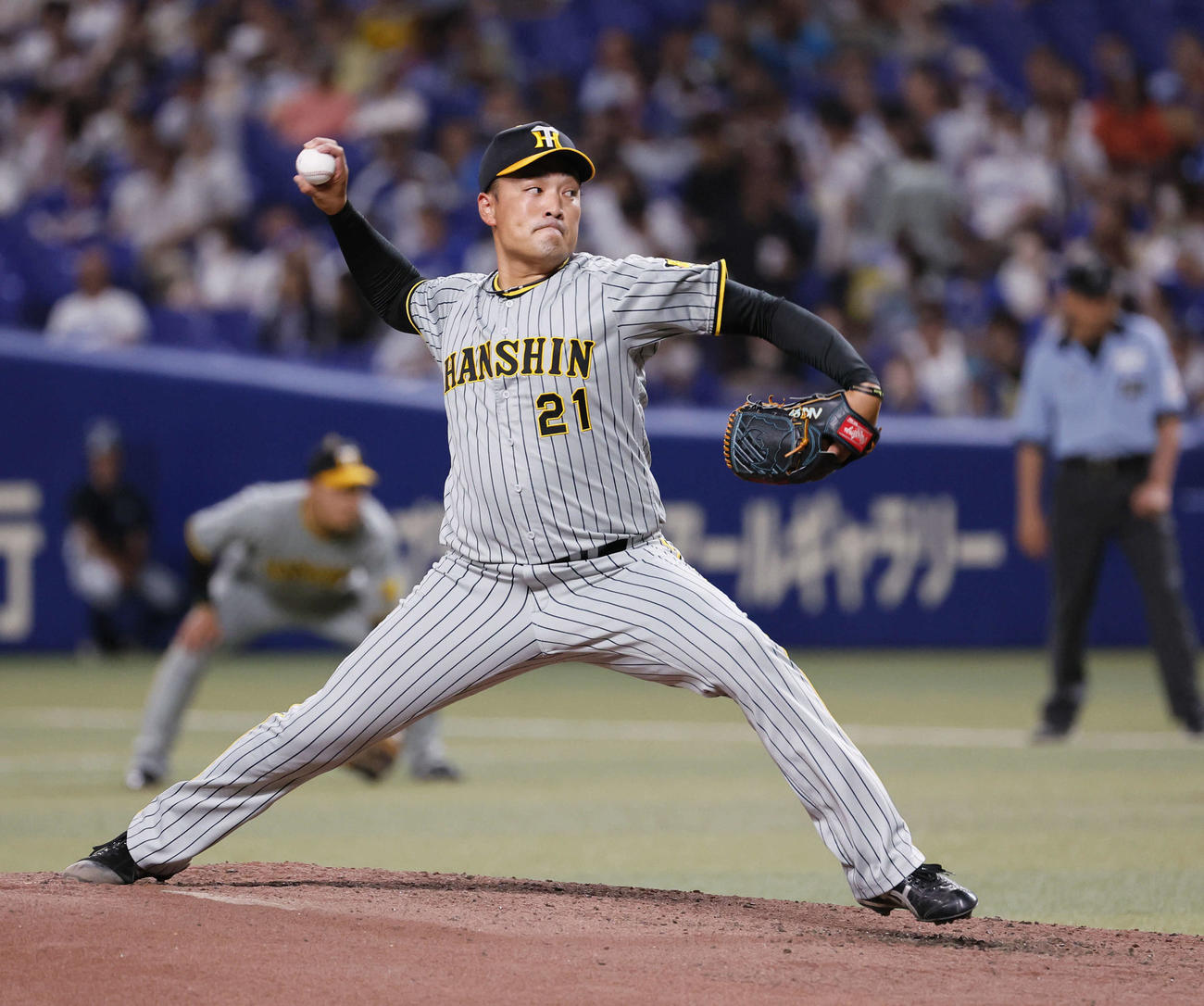 2日、中日戦に先発した阪神秋山（撮影・藤尾明華）