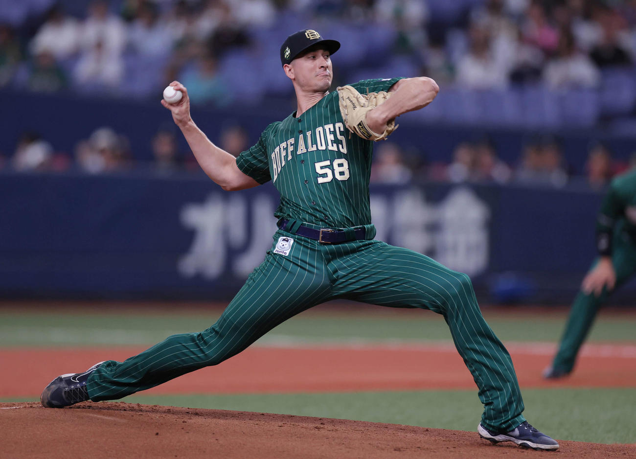オリックス対楽天　力投するオリックス先発のワゲスパック（撮影・前田充）