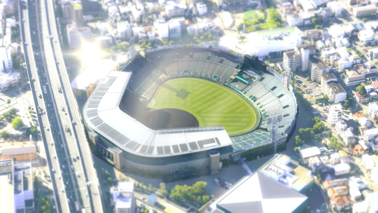 甲子園100周年マンガコラボ企画スペシャルムービー第4弾「出場」篇、使用作品は「ドカベン」「巨人の星」「ダイヤのA」「ダイヤのA act2」「タッチ」「H2」「MIX」
「プレイボール」「ROOKIES」
（阪神電鉄提供）
