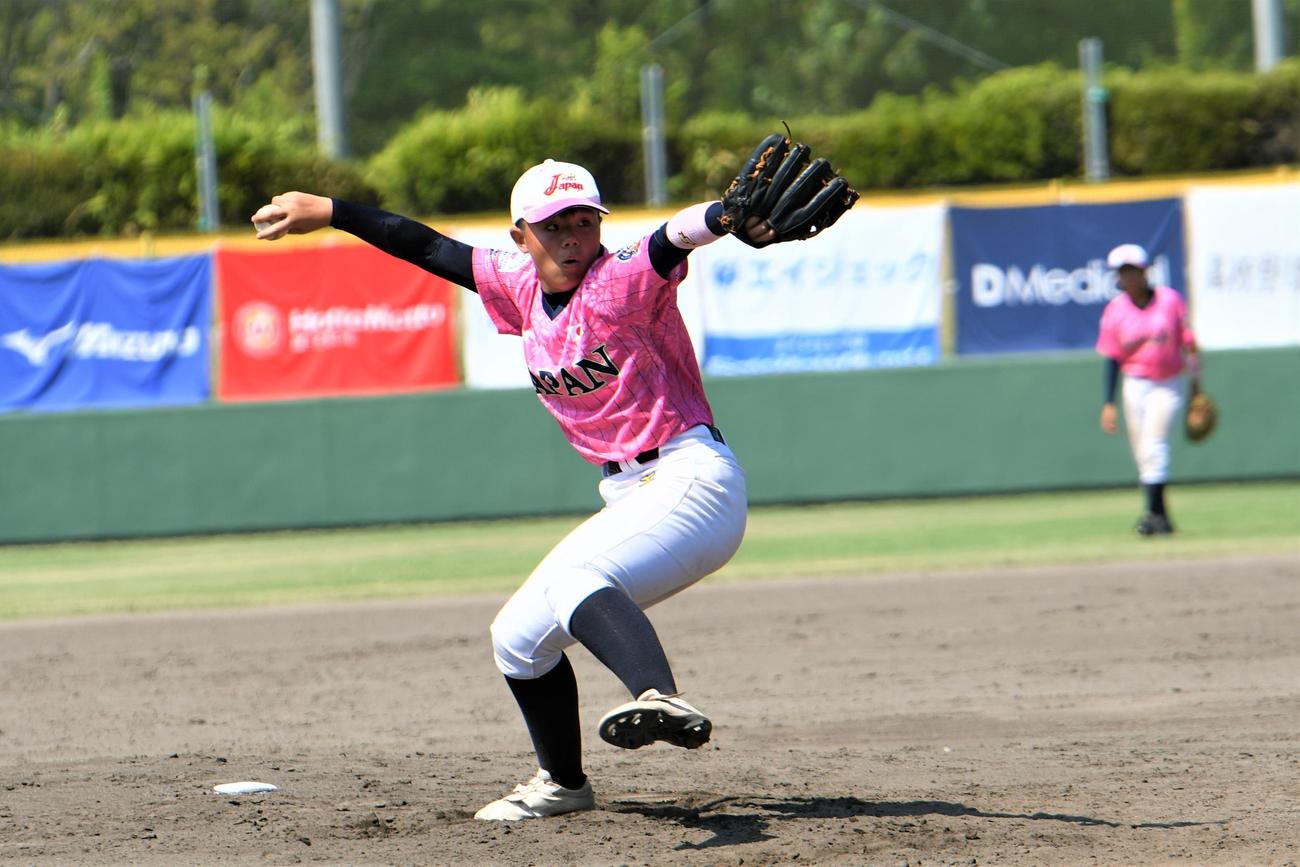 先発の野村は4回1安打1失点と好投（撮影・久我悟）