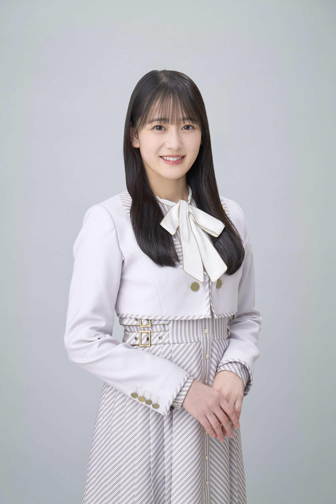9月1日の西武オリックス戦でセレモニアルピッチを行う乃木坂46向井葉月（球団提供）