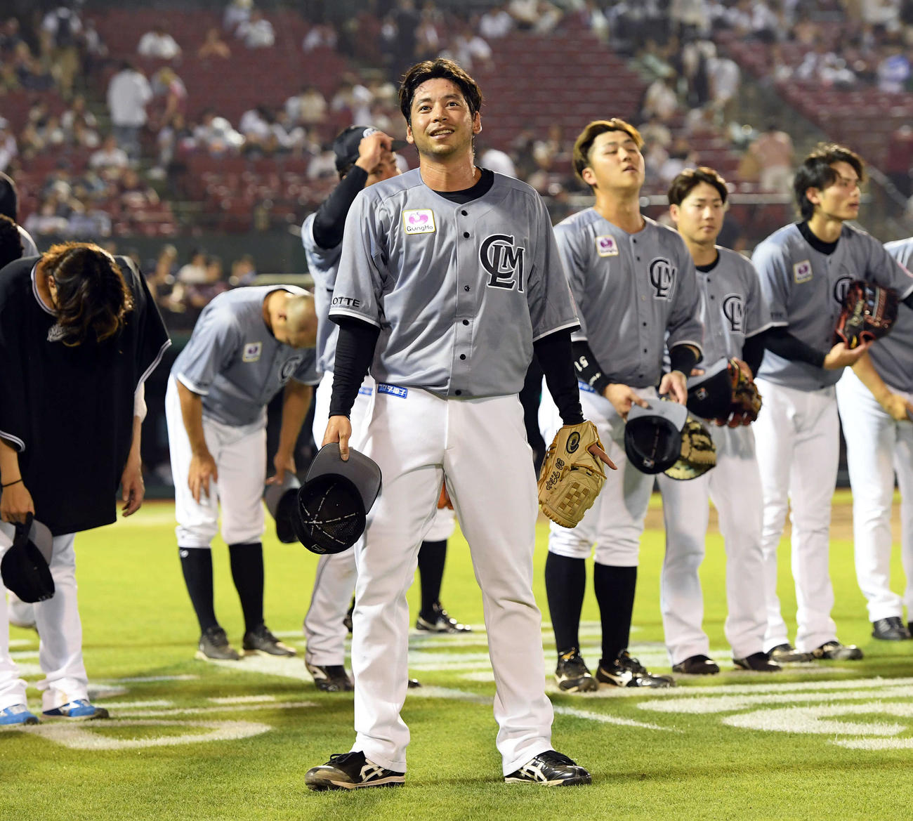 楽天対ロッテ　プロ初セーブを飾ったロッテ東條（撮影・たえ見朱実）