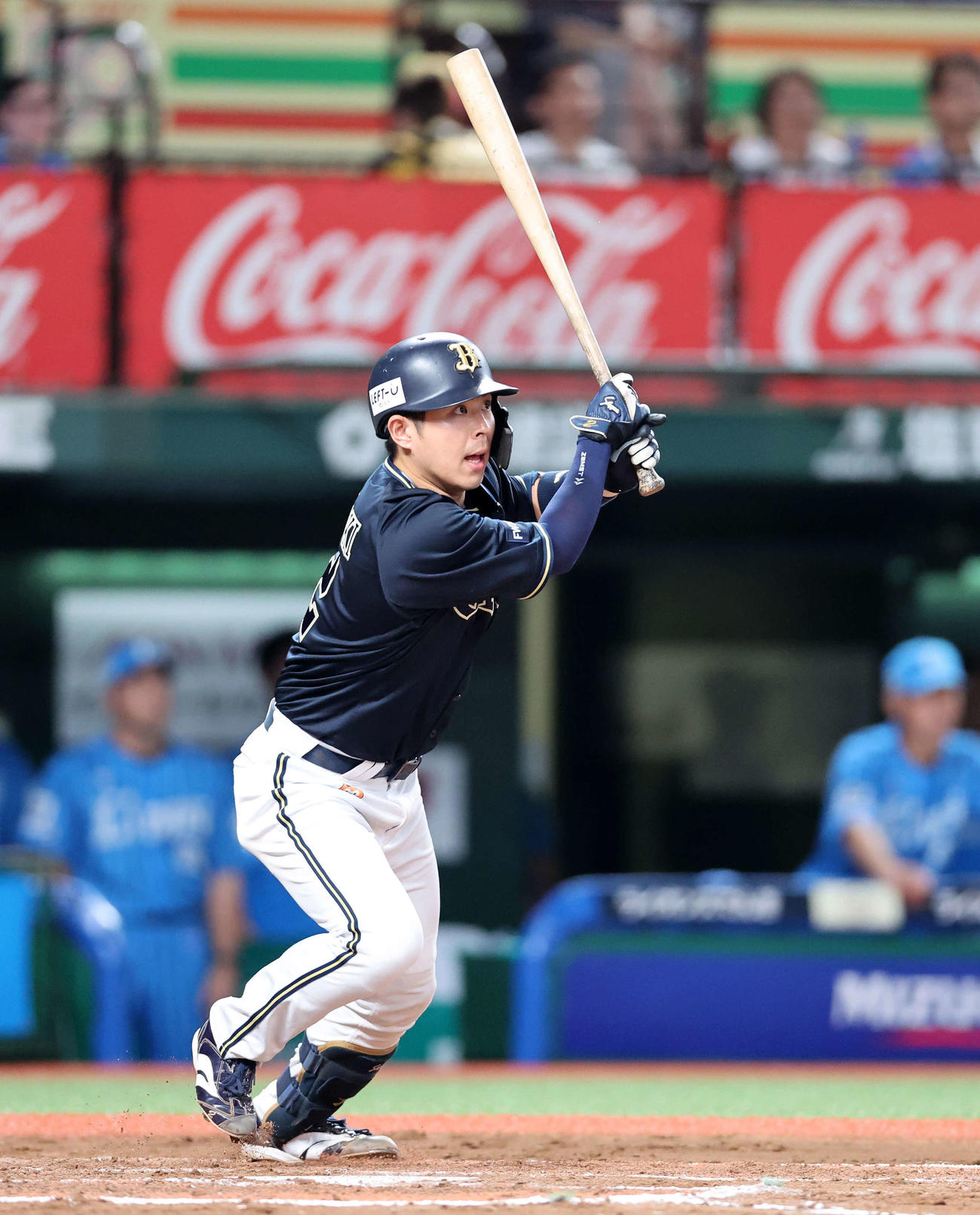 西武対オリックス　7回表オリックス2死一、三塁、若月は右前適時打を放つ（撮影・鈴木正人）