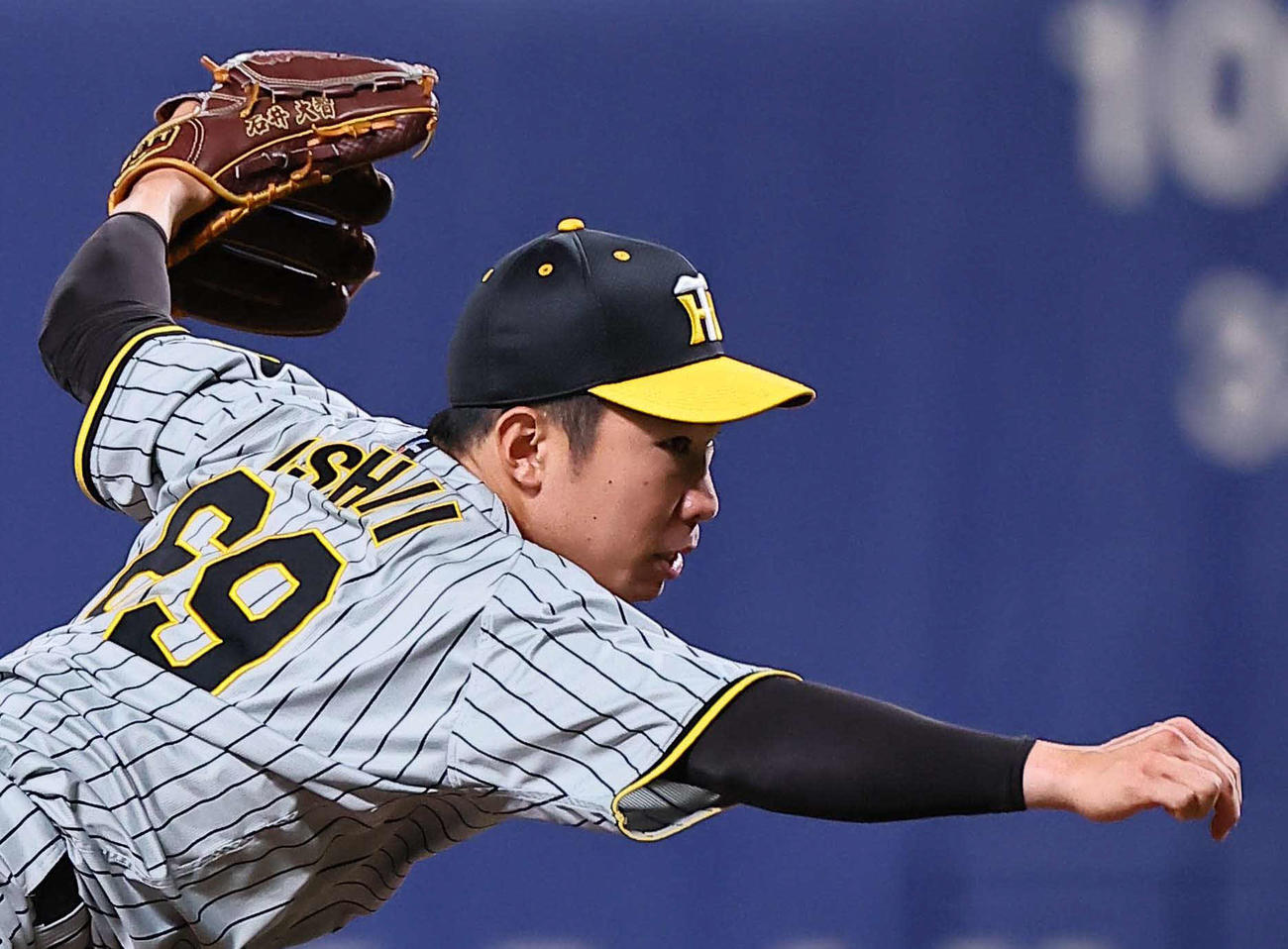 ウエスタン中日対阪神　2番手で登板した石井は4回1イニングを無失点に抑えた（2023年8月3日撮影）