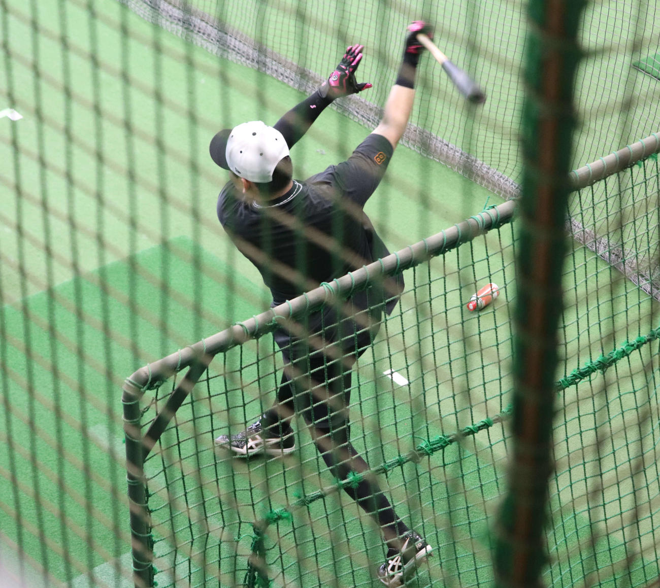ジャイアンツ球場でフリー打撃した巨人丸（撮影・小早川宗一郎）