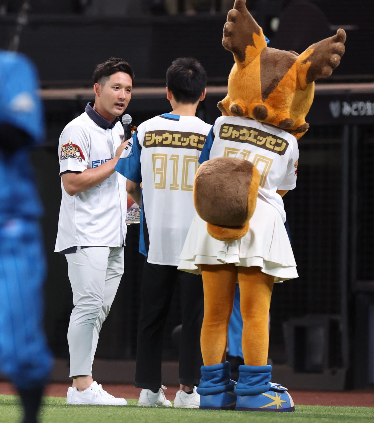 日本ハム対西武　試合前イベントに登場する杉谷氏（撮影・佐藤翔太）