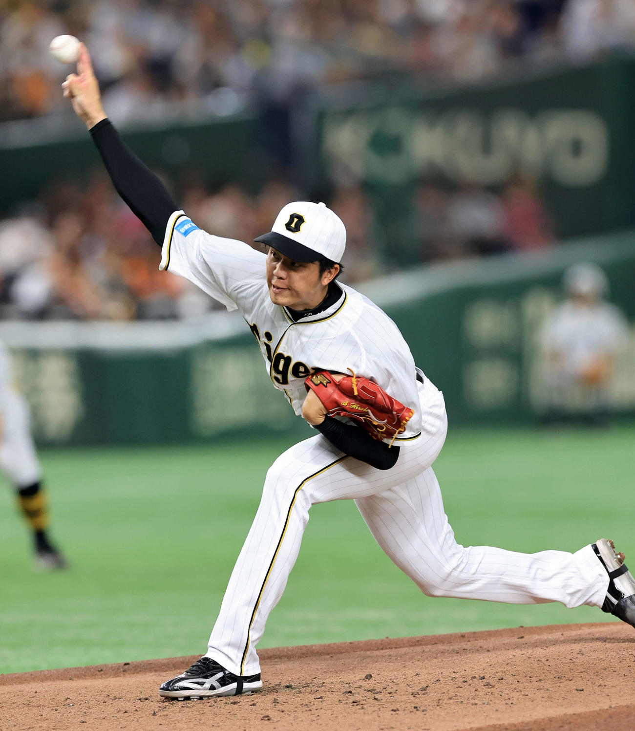 巨人対阪神　力投する阪神先発の才木（撮影・浅見桂子）