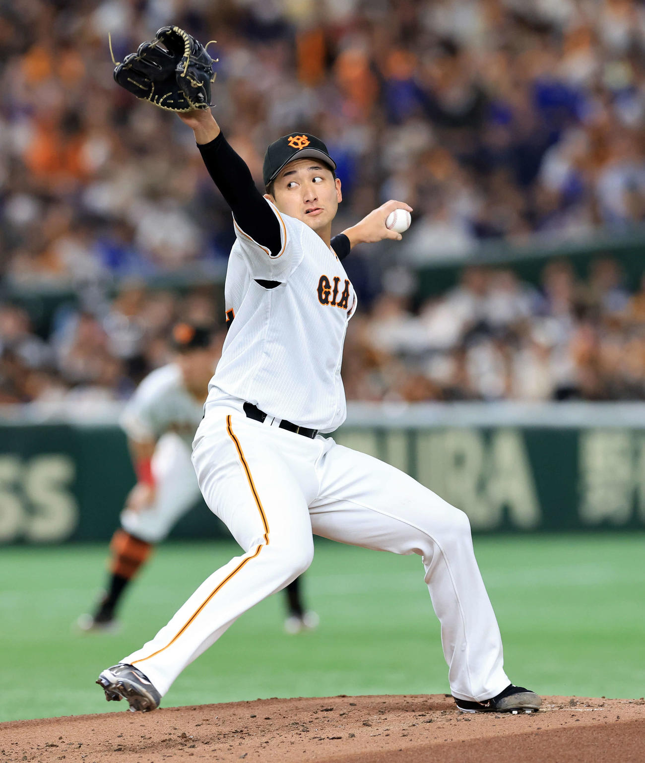 巨人対DeNA　力投する巨人先発の横川（撮影・浅見桂子）