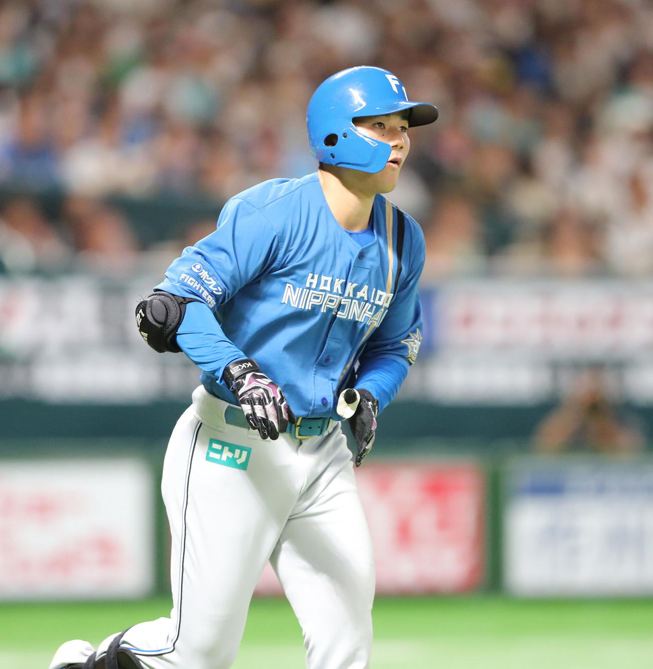 ソフトバンク対日本ハム　5回表日本ハム2死一塁、清宮は右越えに2点本塁打を放つ（撮影・梅根麻紀）
