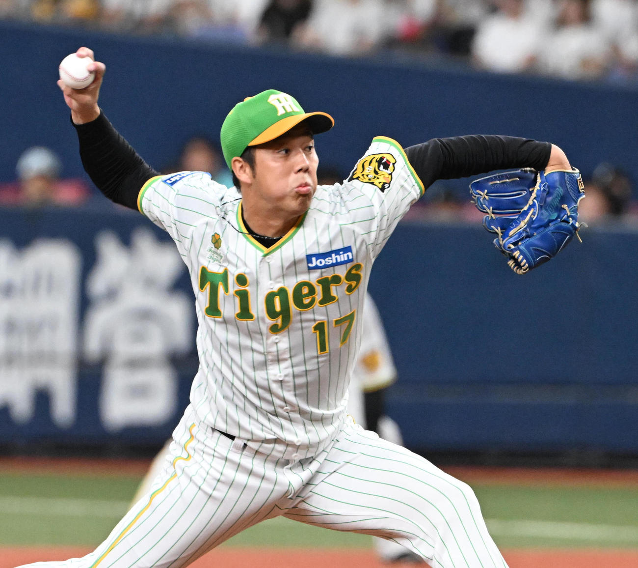 阪神対ヤクルト　阪神先発の青柳（撮影・和賀正仁）