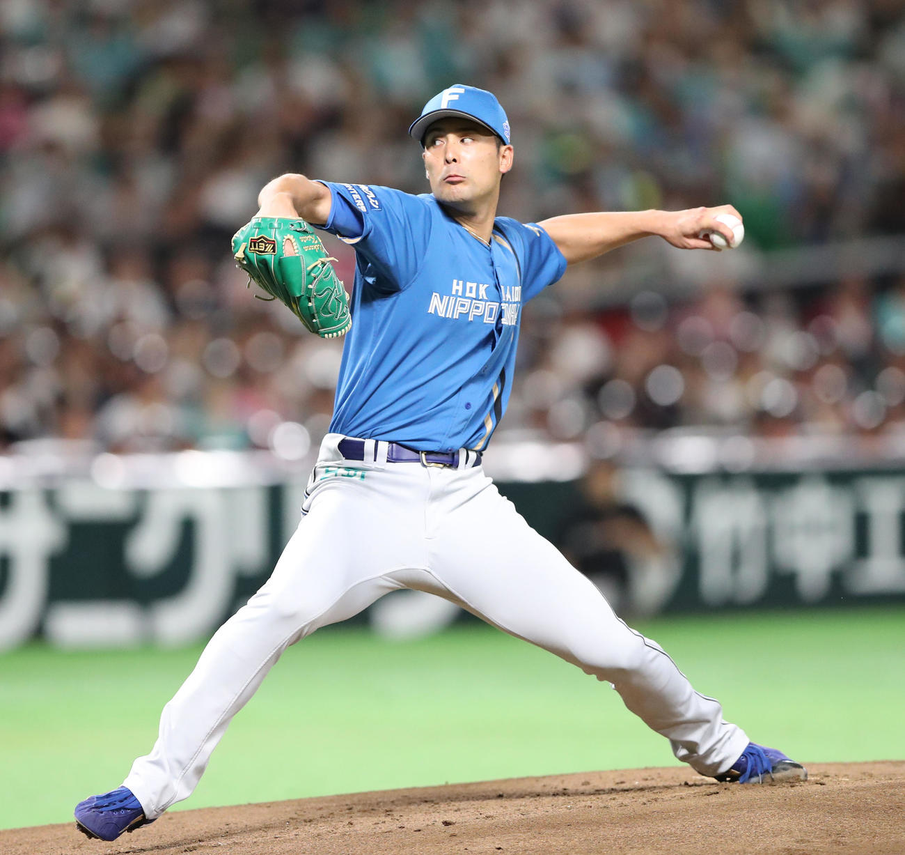 ソフトバンク対日本ハム　先発・上原（撮影・梅根麻紀）