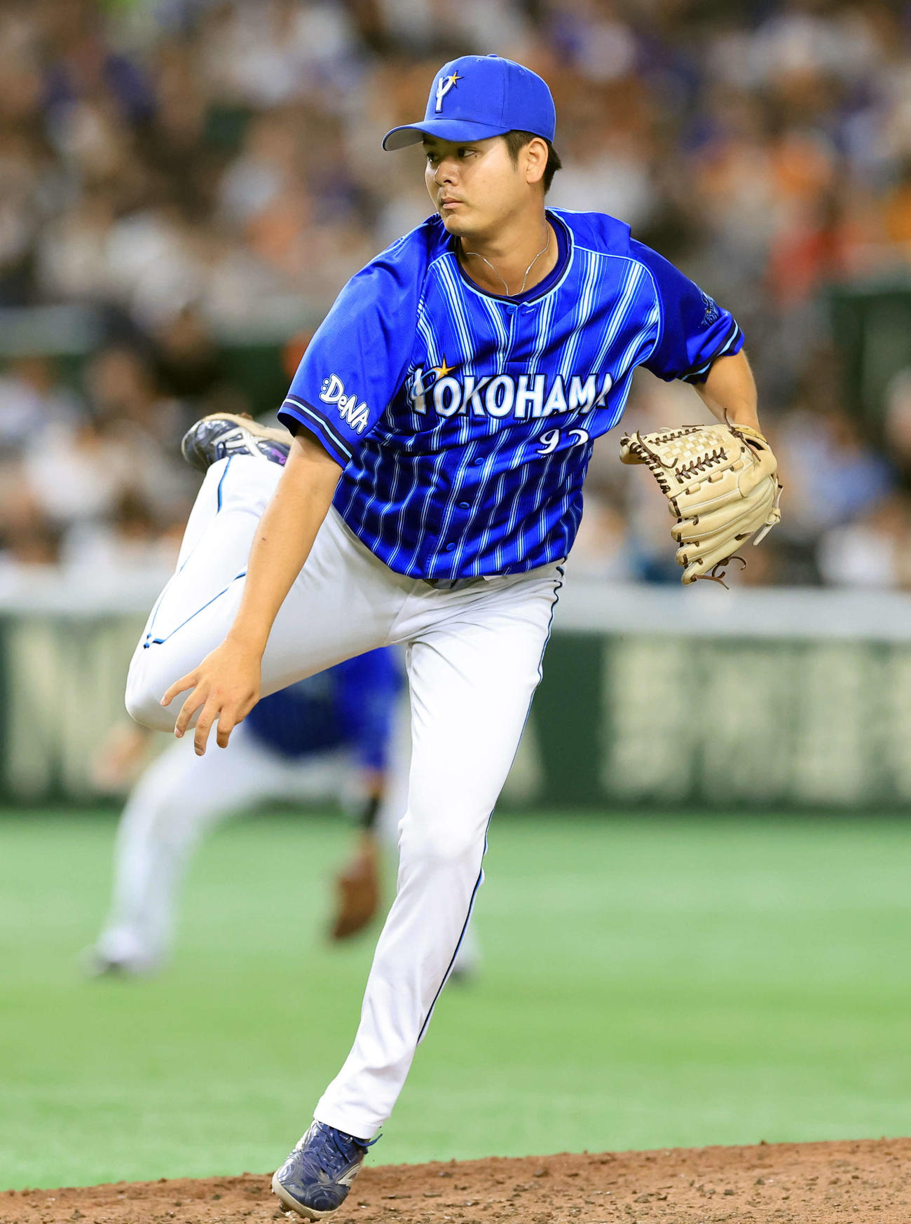 巨人対DeNA 5回裏巨人の攻撃で登板した宮城（撮影・浅見桂子）